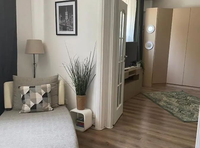 Old Centre - Unforgettable House Apartamento Bucareste