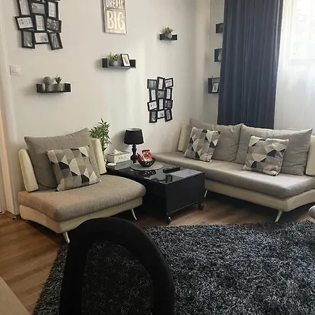 Old Centre - Unforgettable House Apartman