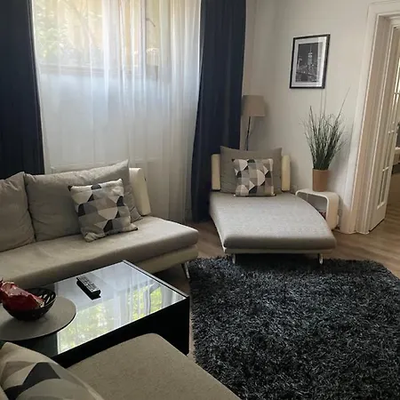 Old Centre - Unforgettable House Apartament Bukareszt